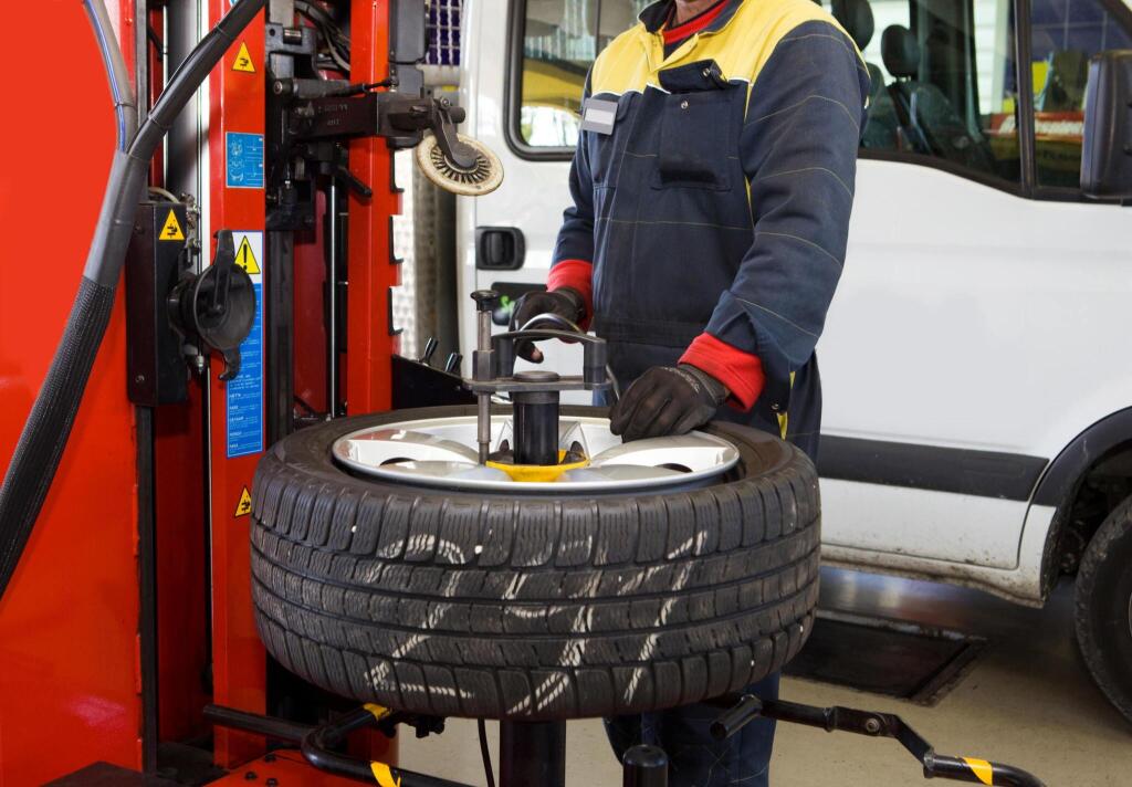 Wheel Alignment During Tire Installation